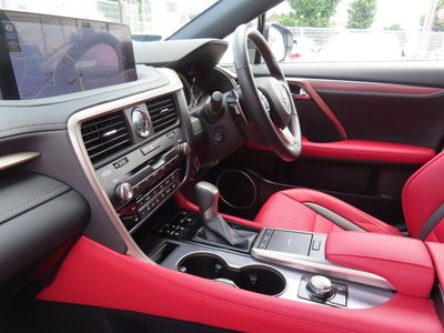 2021 Lexus RX — миниатюра 12