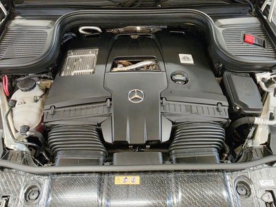 MERCEDES-BENZ GLS - 7