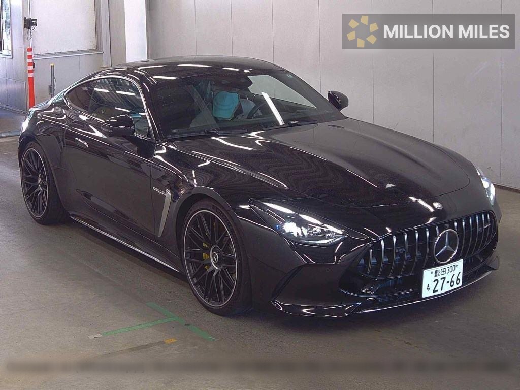 MERCEDES-BENZ GT AMG - View 1