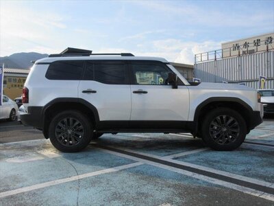 TOYOTA LAND CRUISER 250 - 4