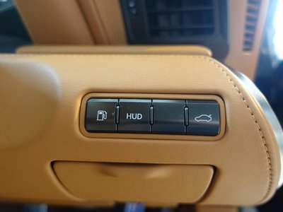 2018 Lexus LC — миниатюра 36
