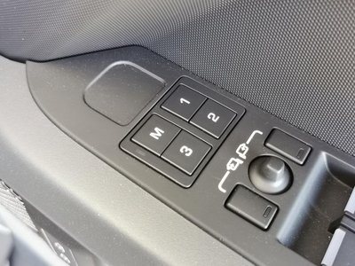 2023 LAND ROVER DEFENDER — миниатюра 16