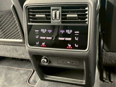 2024 Porsche CAYENNE thumbnail 59