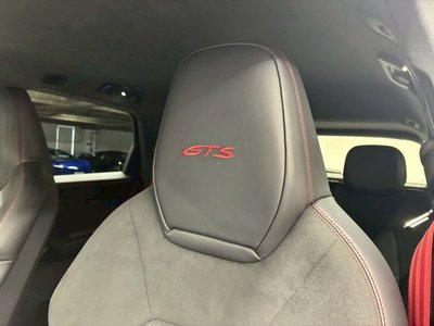 2024 Porsche CAYENNE thumbnail 51