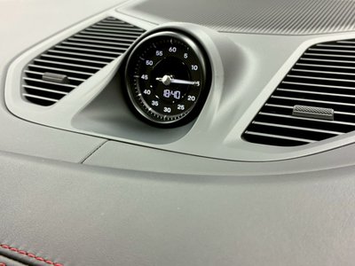 2024 Porsche CAYENNE thumbnail 33