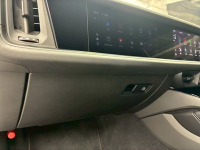 2024 Porsche CAYENNE thumbnail 53