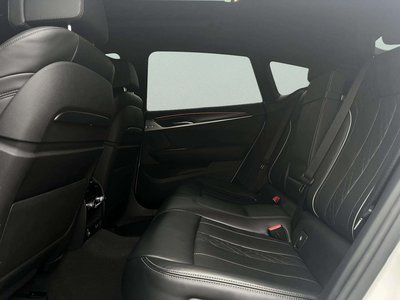 BMW 6 SERIES GT - 7