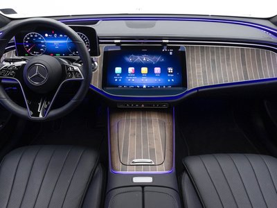 صورة 4 لـ 2025 Mercedes-BENZ E-CLASS