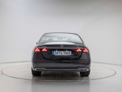 صورة 3 لـ 2025 Mercedes-BENZ E-CLASS