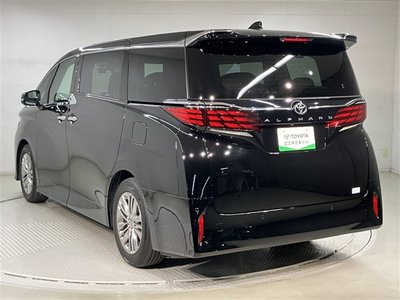 2023 Toyota ALPHARD — миниатюра 4