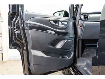 2023 Mercedes-BENZ V-CLASS — миниатюра 33