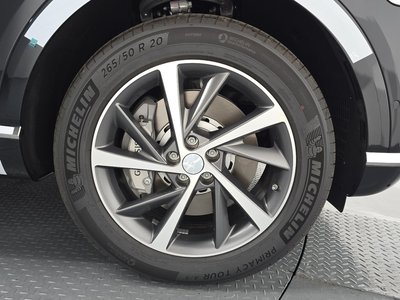 GENESIS GV80 - 8