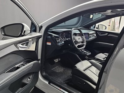 AUDI Q4 E-TRON - 10