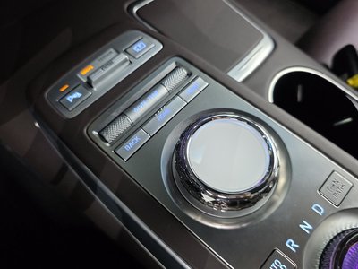 صورة مصغرة 27 لـ 2022 Genesis GV70