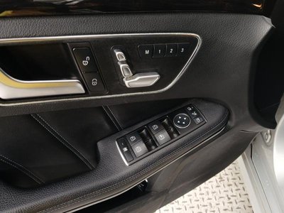 MERCEDES-BENZ E-CLASS - 9