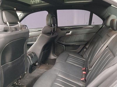 MERCEDES-BENZ E-CLASS - 8