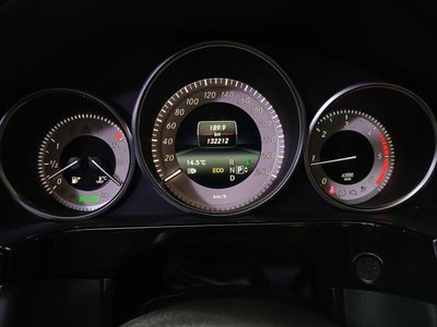 MERCEDES-BENZ E-CLASS - 10