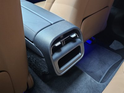 2025 Mercedes-BENZ E-CLASS — миниатюра 31