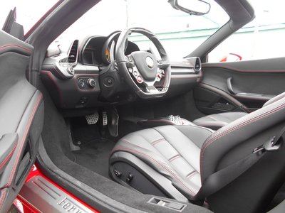 صورة مصغرة 13 لـ 2012 FERRARI 458 SPIDER