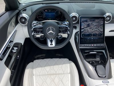 صورة مصغرة 12 لـ 2025 Mercedes-BENZ SL AMG