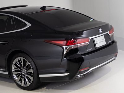 صورة مصغرة 28 لـ 2017 Lexus LS