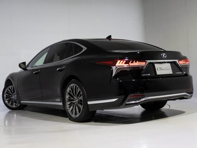 صورة مصغرة 25 لـ 2017 Lexus LS