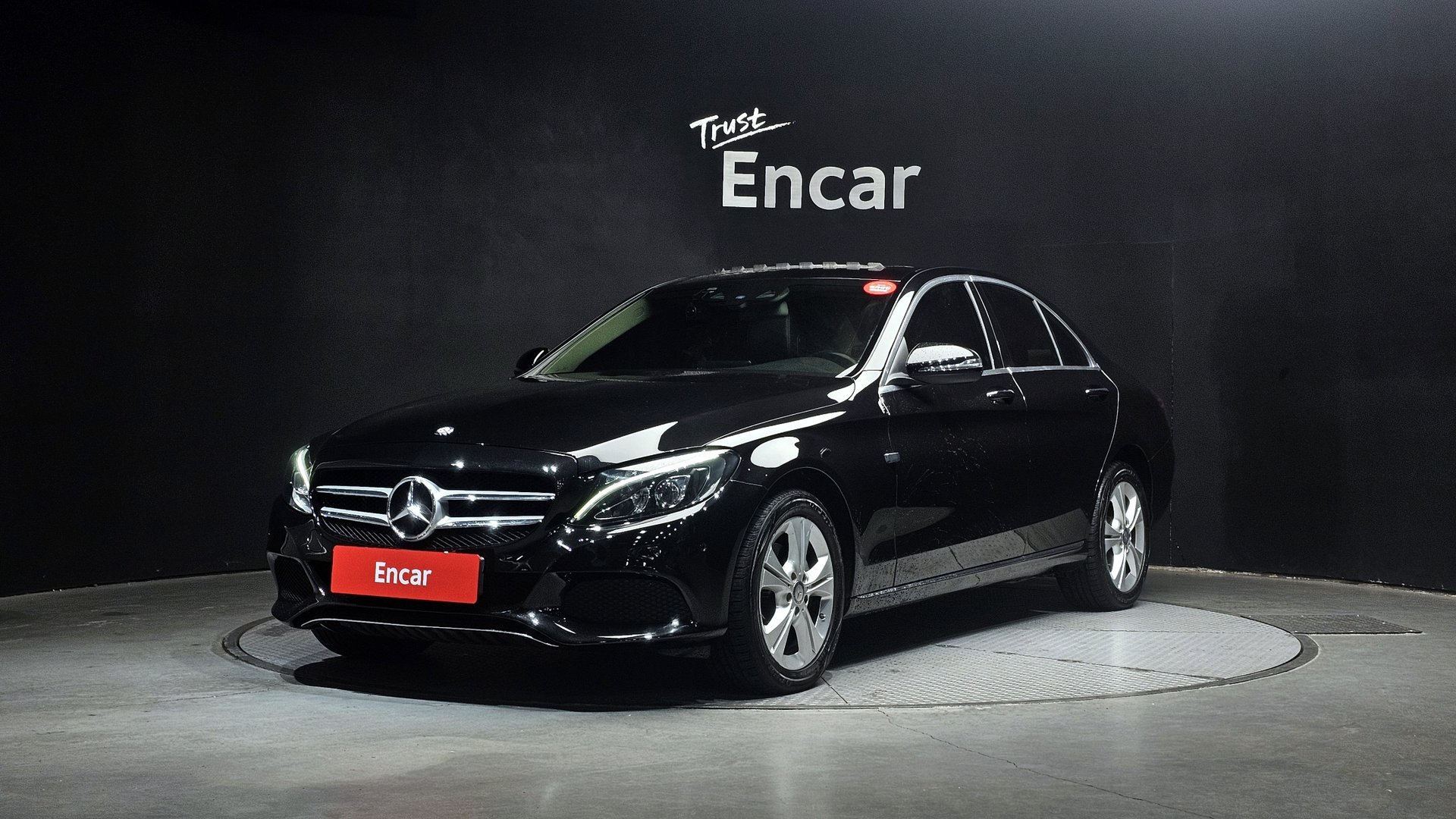 MERCEDES-BENZ C-CLASS - View 1