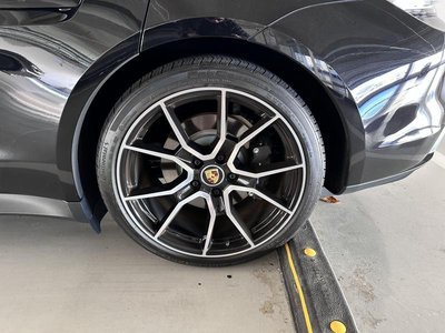 2024 Porsche TAYCAN — миниатюра 13