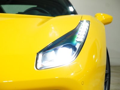 FERRARI 488 - 10