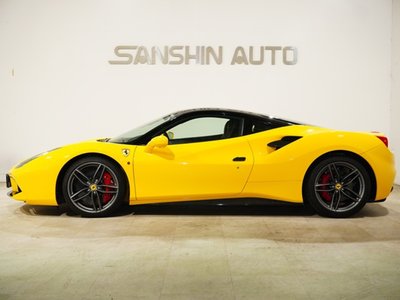 FERRARI 488 - 4