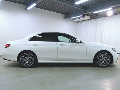 MERCEDES-BENZ E-CLASS - 8