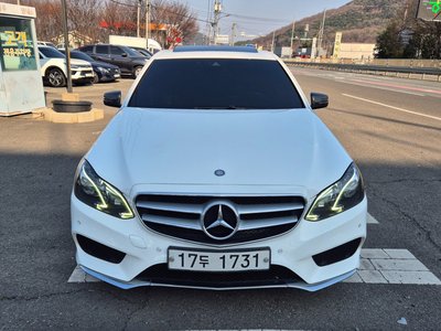MERCEDES-BENZ E-CLASS - 2