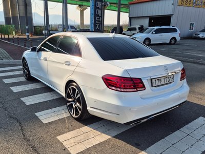 MERCEDES-BENZ E-CLASS - 5