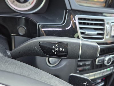 MERCEDES-BENZ E-CLASS - 9