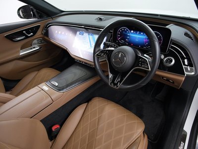 MERCEDES-BENZ E-CLASS - 6