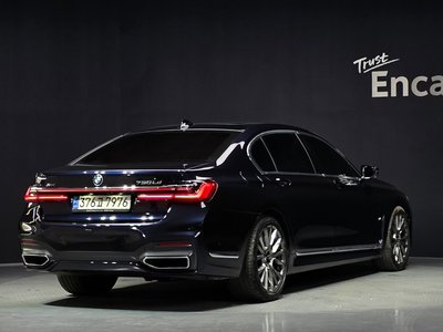 BMW 7 SERIES - 4