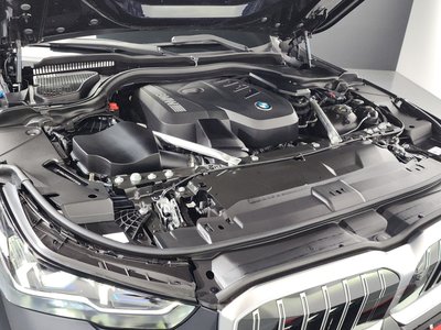 BMW 5 SERIES - 7