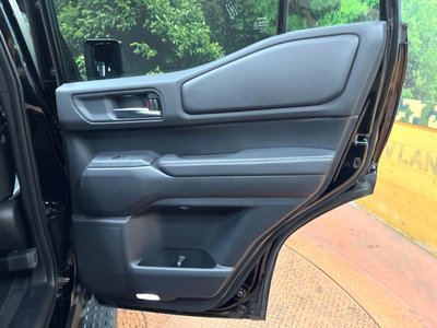 2025 Toyota LAND CRUISER 250 缩略图 33