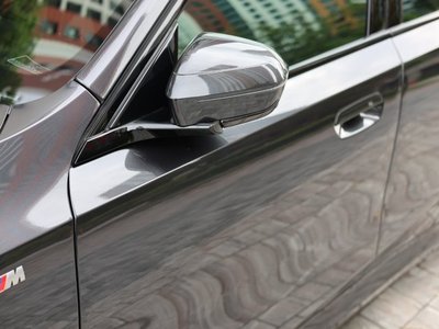 صورة 4 لـ 2025 BMW 5 SERIES
