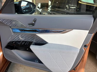 2024 BMW I7 — миниатюра 38