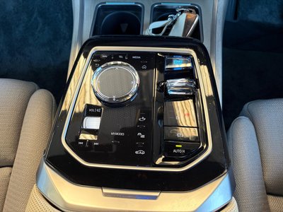 2024 BMW I7 — миниатюра 31