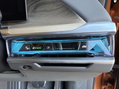 2024 BMW I7 — миниатюра 30
