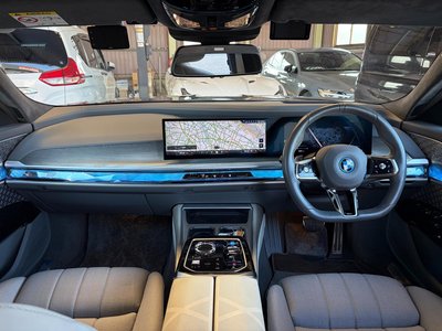 2024 BMW I7 — миниатюра 19