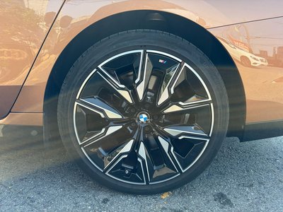 2024 BMW I7 — миниатюра 18