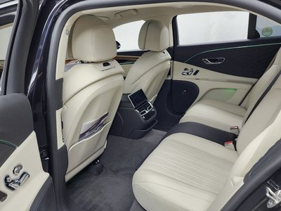2022 Bentley FLYING SPUR 缩略图 16