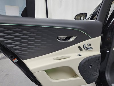 2022 Bentley FLYING SPUR 缩略图 15
