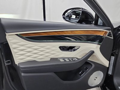 2022 Bentley FLYING SPUR 缩略图 14