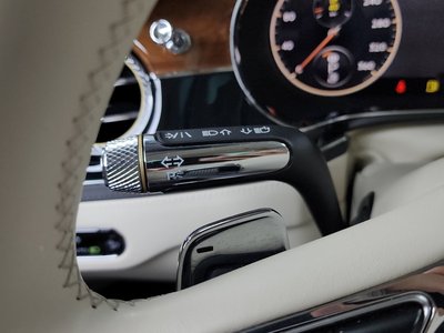 2022 Bentley FLYING SPUR 缩略图 29