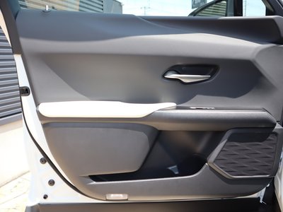 2026 Lexus UX — миниатюра 55