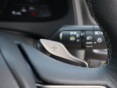 2026 Lexus UX — миниатюра 27